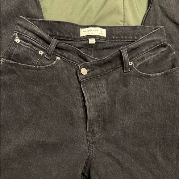 Abercrombie & Fitch Denim - Abercrombie & Fitch curve love Black Straight Jeans
